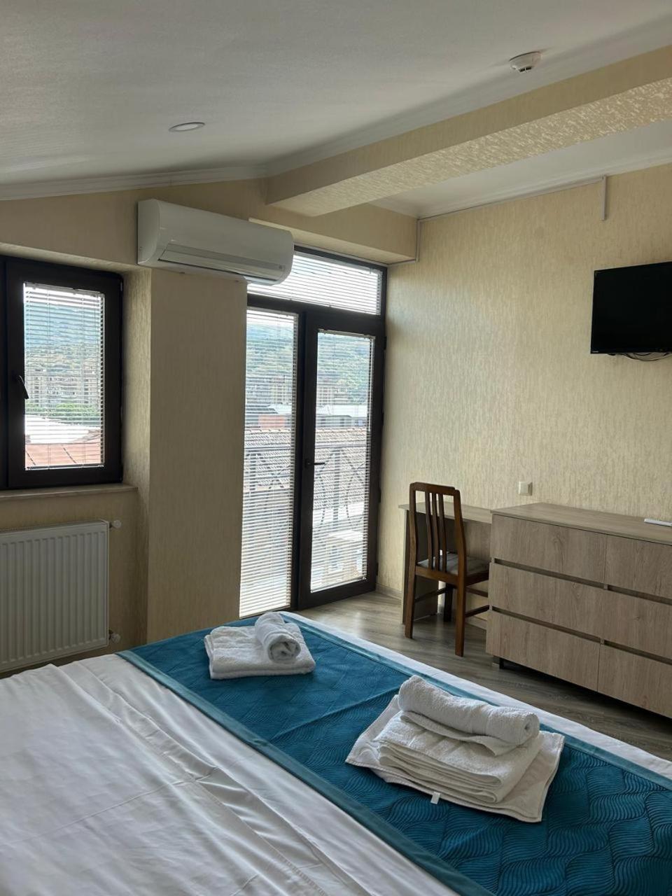 Tbilisi Center Hotel Exterior photo